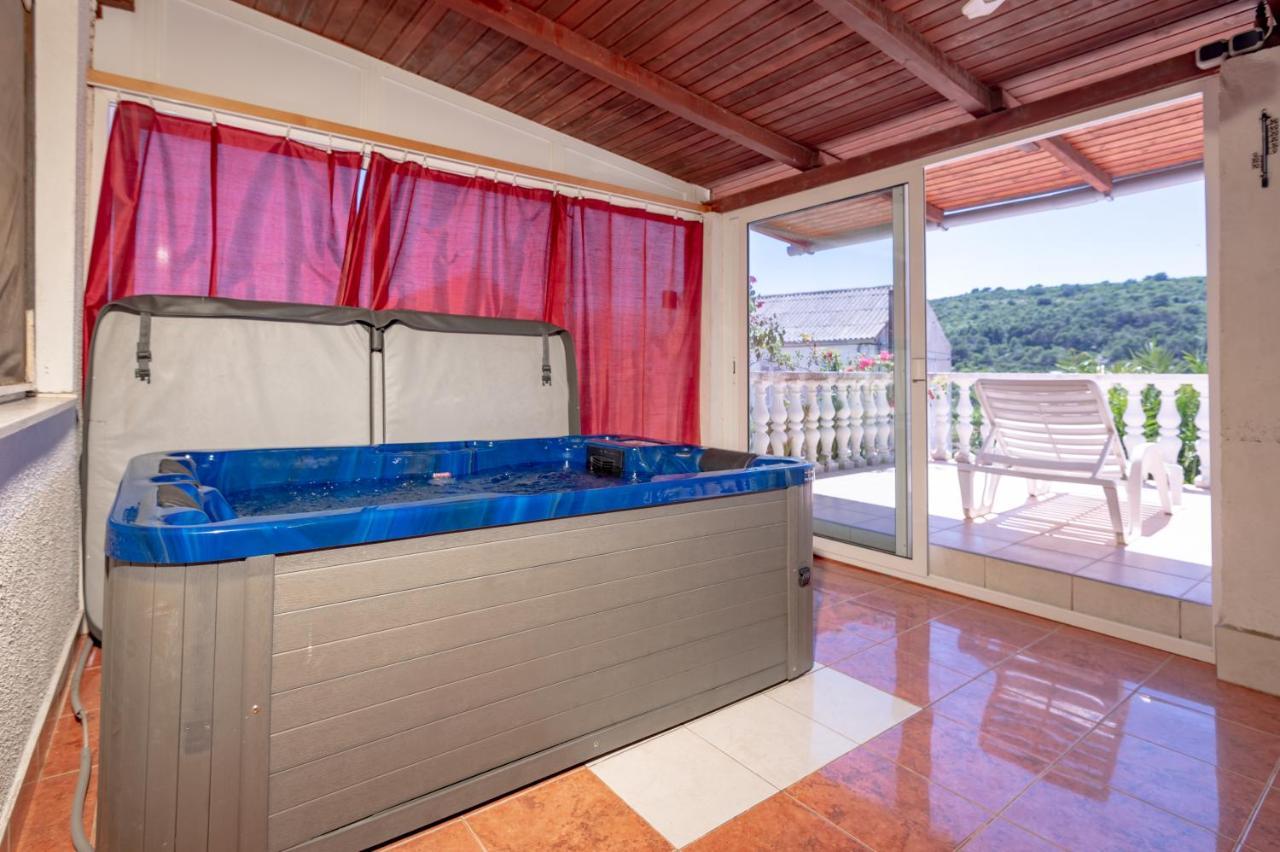 Apartments Ruza Dragove Dugi Otok Bagian luar foto