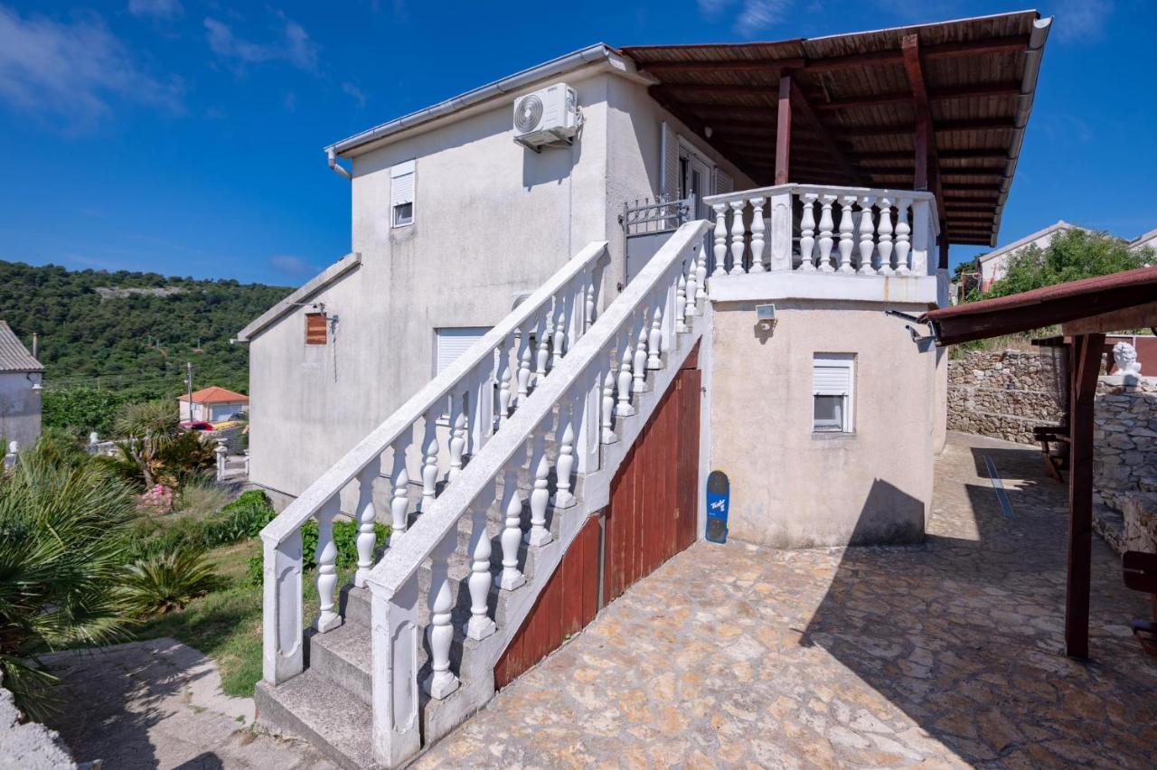 Apartments Ruza Dragove Dugi Otok Bagian luar foto