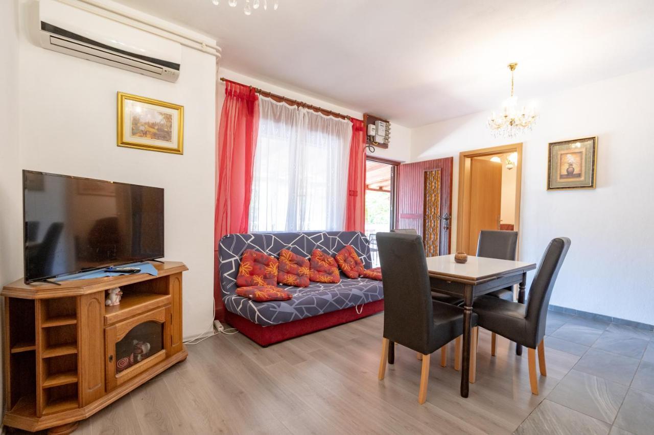 Apartments Ruza Dragove Dugi Otok Bagian luar foto
