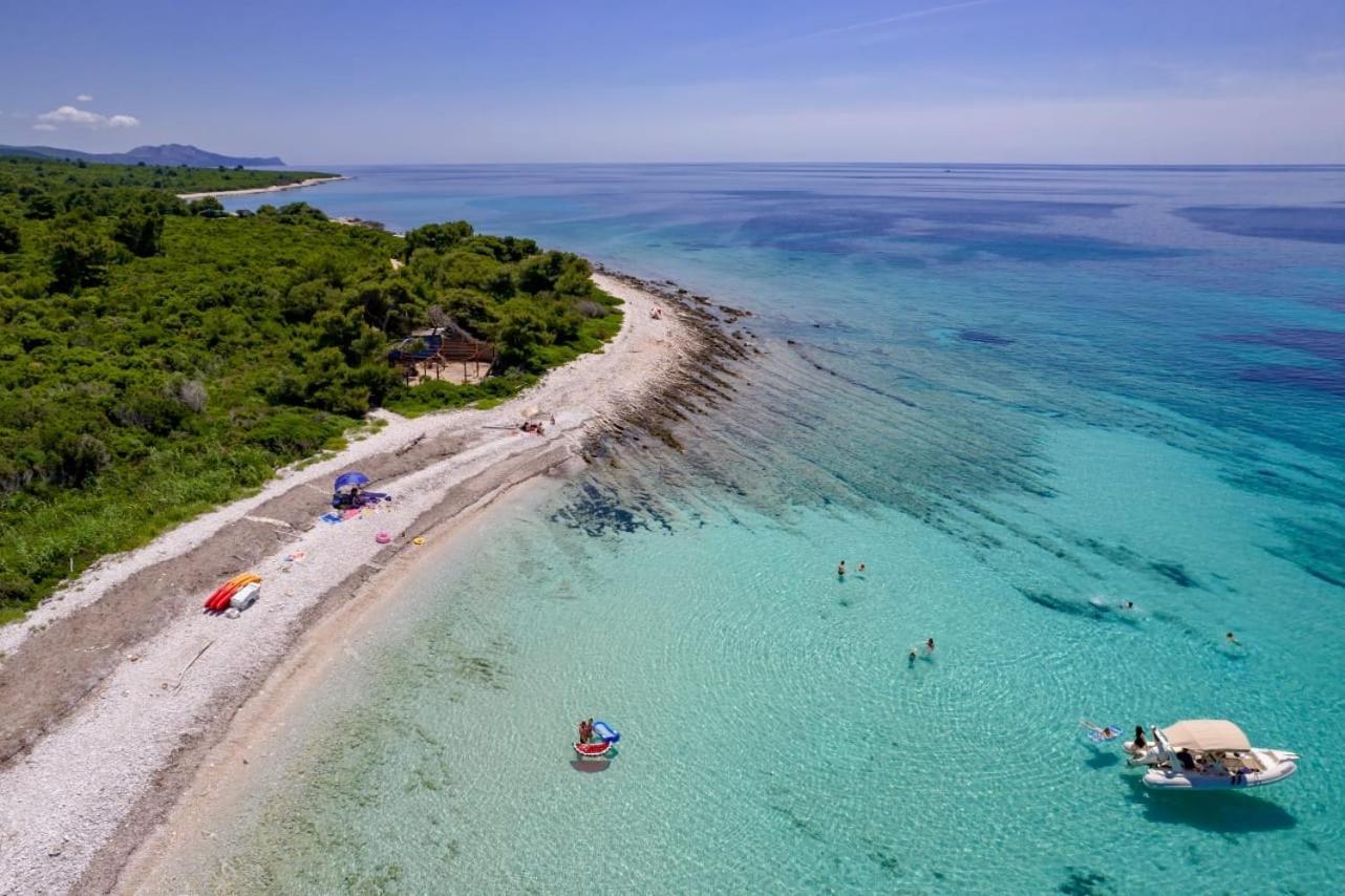 Apartments Ruza Dragove Dugi Otok Bagian luar foto